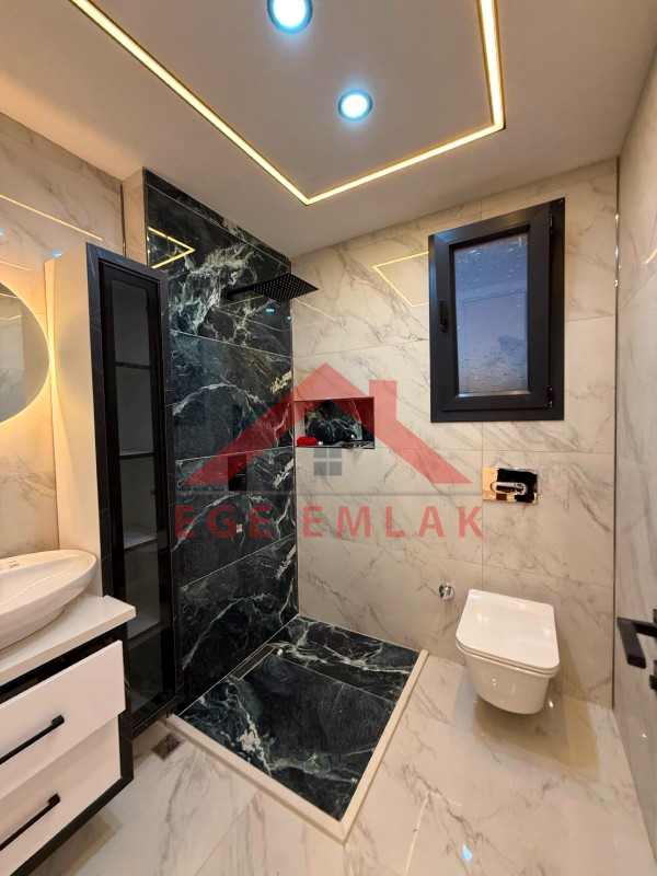 Didim'de Satılık 4+1 Ayrı Mutfaklı Villa