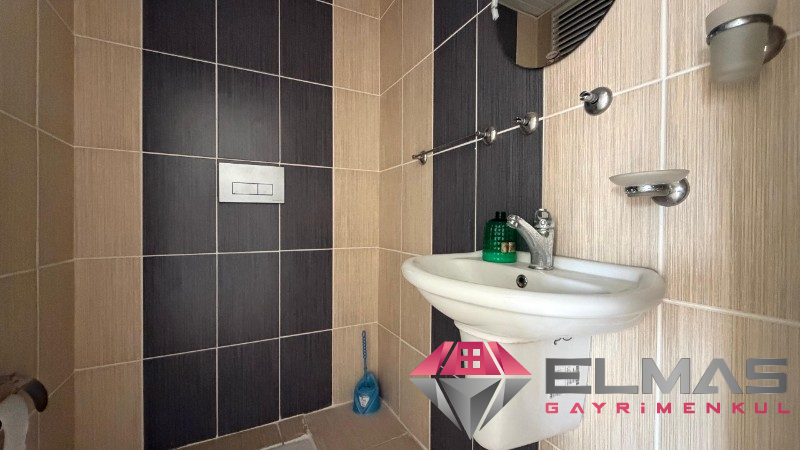 Elmas'tan Akdeniz Mh’de Havuzlu Site İçi Deniz Manzaralı 3+1