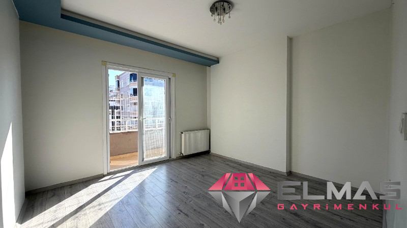 Elmas'tan Akdeniz Mh’de Havuzlu Site İçi Deniz Manzaralı 3+1