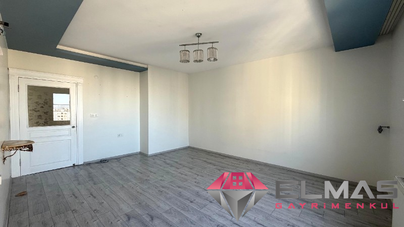 Elmas'tan Akdeniz Mh’de Havuzlu Site İçi Deniz Manzaralı 3+1