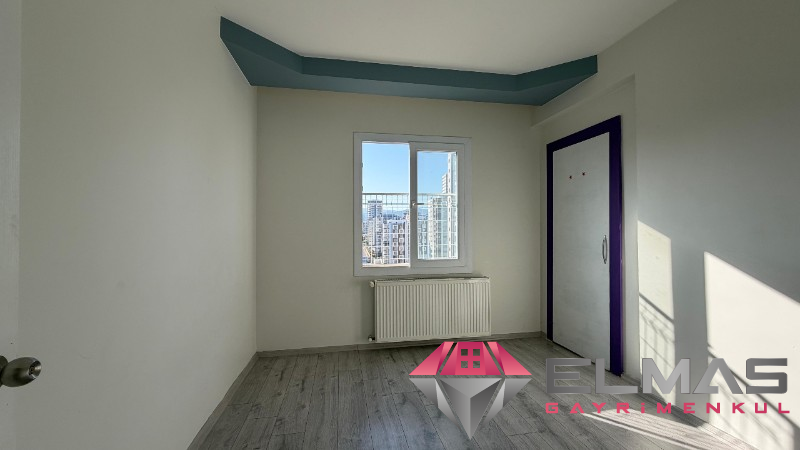 Elmas'tan Akdeniz Mh’de Havuzlu Site İçi Deniz Manzaralı 3+1