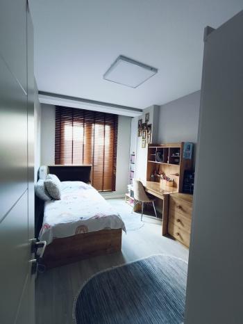 GÜVENAY - ÇORUM CAFELER BÖLGESİNDE KAHVELEN ARKASI SATILIK 4+1 DAİRE