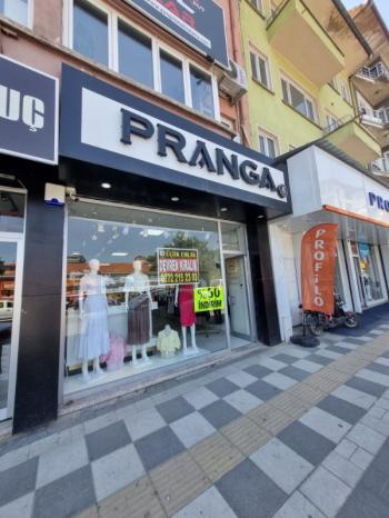 * AFYON ÜÇOK EMLAKTAN KURTULUŞ CADDESİ 200M² KADIN BUTİK GİYİM MAĞAZASI DEVREN KİRALIK DÜKKAN *
