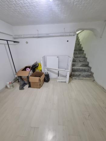 * AFYON ÜÇOK EMLAKTAN KURTULUŞ CADDESİ 200M² KADIN BUTİK GİYİM MAĞAZASI DEVREN KİRALIK DÜKKAN *