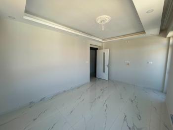 * AFYON ÜÇOK EMLAKTAN MAREŞAL FEVZİ ÇAKMAK MAH 2+1 78M² SIFIR LÜKS SATILIK DAİRE *