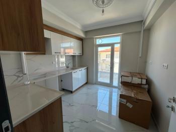 * AFYON ÜÇOK EMLAKTAN MAREŞAL FEVZİ ÇAKMAK MAH 2+1 78M² SIFIR LÜKS SATILIK DAİRE *