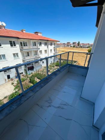 * AFYON ÜÇOK EMLAKTAN MAREŞAL FEVZİ ÇAKMAK MAH 2+1 78M² SIFIR LÜKS SATILIK DAİRE *