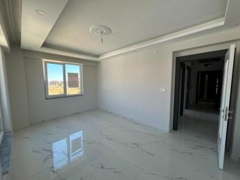* AFYON ÜÇOK EMLAKTAN MAREŞAL FEVZİ ÇAKMAK MAH 2+1 78M² SIFIR LÜKS SATILIK DAİRE *