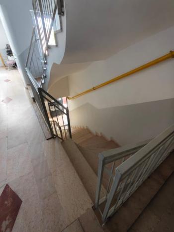 AFYON ÜÇOK EMLAKTAN MAREŞAL FEVZİ ÇAKMAK MAH 3+1 135M² EBEVEYN BANYOLU TEMİZ BAKIMLI SATILIK DAİRE 