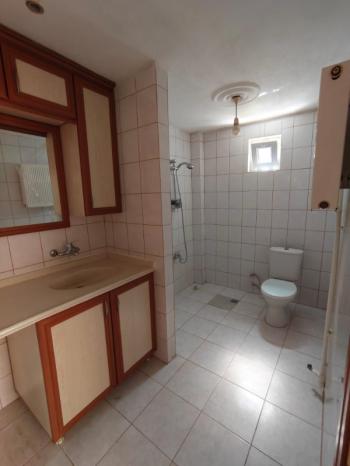 AFYON ÜÇOK EMLAKTAN MAREŞAL FEVZİ ÇAKMAK MAH 3+1 135M² EBEVEYN BANYOLU TEMİZ BAKIMLI SATILIK DAİRE 