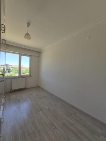 AFYON ÜÇOK EMLAKTAN FATİH MAH 3+1 117M² SIFIR AYARINDA EBEVEYN BANYOLU SATILIK DAİRE 