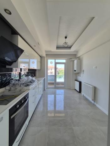AFYON ÜÇOK EMLAKTAN FATİH MAH 3+1 117M² SIFIR AYARINDA EBEVEYN BANYOLU SATILIK DAİRE 