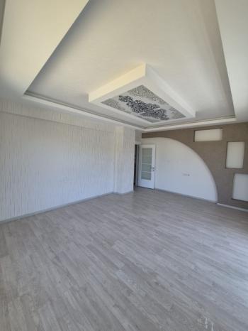 AFYON ÜÇOK EMLAKTAN FATİH MAH 3+1 117M² SIFIR AYARINDA EBEVEYN BANYOLU SATILIK DAİRE 