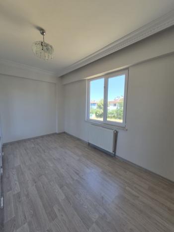 AFYON ÜÇOK EMLAKTAN FATİH MAH 3+1 117M² SIFIR AYARINDA EBEVEYN BANYOLU SATILIK DAİRE 