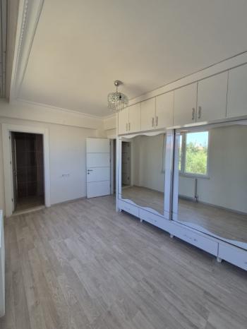 AFYON ÜÇOK EMLAKTAN FATİH MAH 3+1 117M² SIFIR AYARINDA EBEVEYN BANYOLU SATILIK DAİRE 
