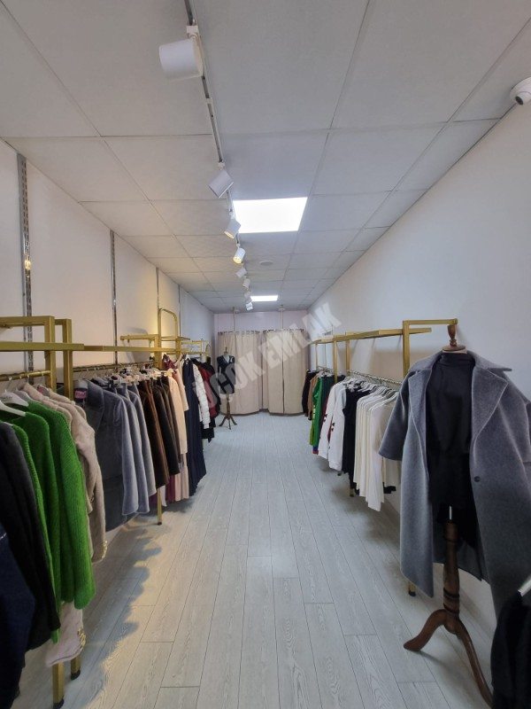 * AFYON ÜÇOK EMLAKTAN KURTULUŞ CADDESİ 200M² KADIN BUTİK GİYİM MAĞAZASI DEVREN KİRALIK DÜKKAN *