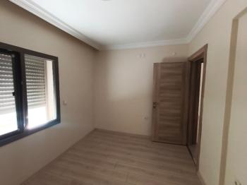 Antre Emlak'tan Kiralık Bahçelievler'de Bozyaka Hastanenei Yanı Doğalgazl ı 2+1Açık Mutfak Salon Yüksek Giriş Yeni Daire