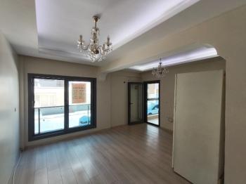 Antre Emlak'tan Kiralık Bahçelievler'de Bozyaka Hastanenei Yanı Doğalgazl ı 2+1Açık Mutfak Salon Yüksek Giriş Yeni Daire