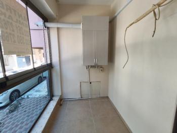 Antre Emlak'tan Kiralık Bahçelievler'de Bozyaka Hastanenei Yanı Doğalgazl ı 2+1Açık Mutfak Salon Yüksek Giriş Yeni Daire