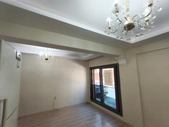 Antre Emlak'tan Kiralık Bahçelievler'de Bozyaka Hastanenei Yanı Doğalgazl ı 2+1Açık Mutfak Salon Yüksek Giriş Yeni Daire