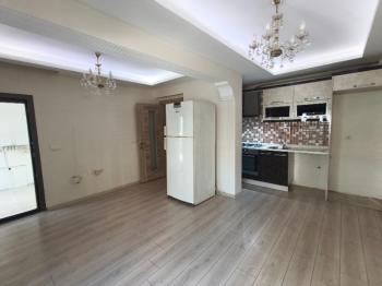Antre Emlak'tan Kiralık Bahçelievler'de Bozyaka Hastanenei Yanı Doğalgazl ı 2+1Açık Mutfak Salon Yüksek Giriş Yeni Daire