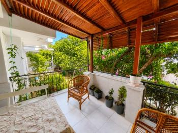 Didim Fevzipaşa Bal Petek Sitesi’nde Denize 90 Metre 4+1 Tripleks İkiz Yazlık