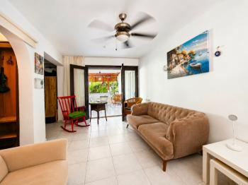 Didim Fevzipaşa Bal Petek Sitesi’nde Denize 90 Metre 4+1 Tripleks İkiz Yazlık