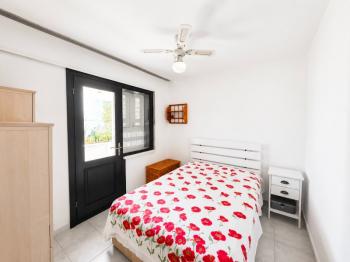Didim Fevzipaşa Bal Petek Sitesi’nde Denize 90 Metre 4+1 Tripleks İkiz Yazlık