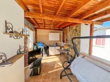 Didim Fevzipaşa Bal Petek Sitesi’nde Denize 90 Metre 4+1 Tripleks İkiz Yazlık