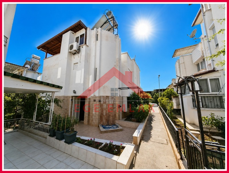 Didim Fevzipaşa Bal Petek Sitesi’nde Denize 90 Metre 4+1 Tripleks İkiz Yazlık