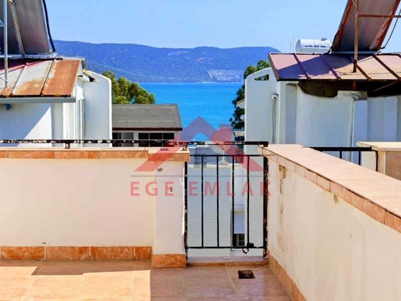 Didim Fevzipaşa Bal Petek Sitesi’nde Denize 90 Metre 4+1 Tripleks İkiz Yazlık