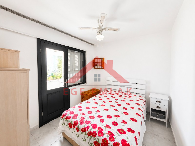 Didim Fevzipaşa Bal Petek Sitesi’nde Denize 90 Metre 4+1 Tripleks İkiz Yazlık