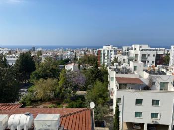 GİRNE MERKEZ'DE SATILIK DAİRE