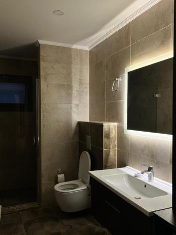 KKTC GİRNE MERKEZDE AKACAN ELEGANCE SİTESİNDE DENİZ HAVUZ VE DAĞ MANZARALI KOMPLE EŞYALI SATILIK 3+1 DAİRE