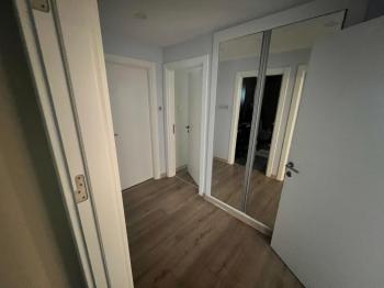 KKTC GİRNE MERKEZDE AKACAN ELEGANCE SİTESİNDE DENİZ HAVUZ VE DAĞ MANZARALI KOMPLE EŞYALI SATILIK 3+1 DAİRE