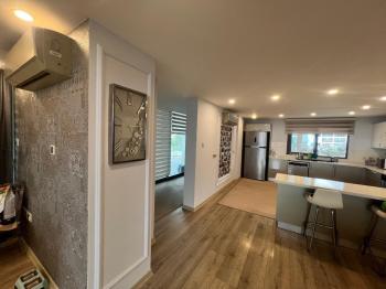 KKTC GİRNE MERKEZDE AKACAN ELEGANCE SİTESİNDE DENİZ HAVUZ VE DAĞ MANZARALI KOMPLE EŞYALI SATILIK 3+1 DAİRE