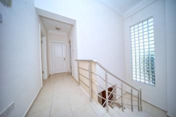 Girne Karaoğlanoğlu Bölgesinde Satılık İkiz Villa