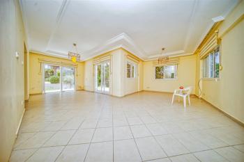 Girne Karaoğlanoğlu Bölgesinde Satılık İkiz Villa