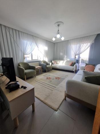 * AFYON ÜÇOK EMLAKTAN ESENTEPE MAH 2+1 90M² TEMİZ BAKIMLI SATILIK DAİRE *