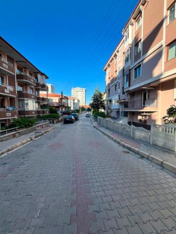 * AFYON ÜÇOK EMLAKTAN ESENTEPE MAH 2+1 90M² TEMİZ BAKIMLI SATILIK DAİRE *