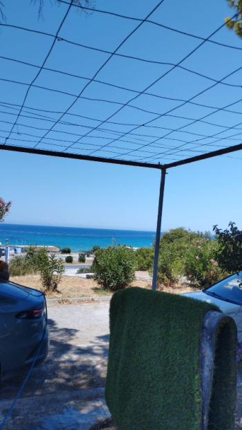 Girne Karşıyaka 'da 548 m2 Alan İçerisinde Bulunan 2+1 SATILIK MÜSTAKİL EV