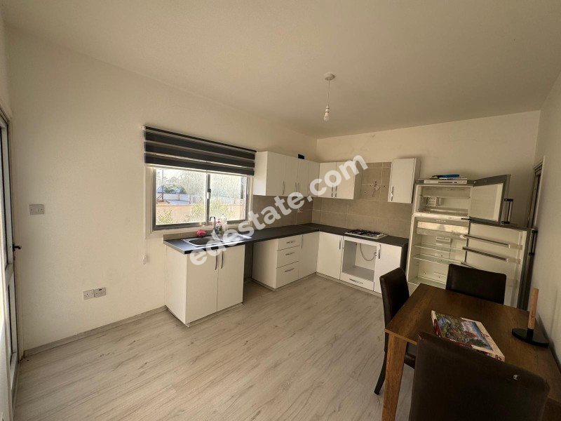 Lefkoşa Yenikent Ziraat Bankası Yanı Satılık 2+1 Daire