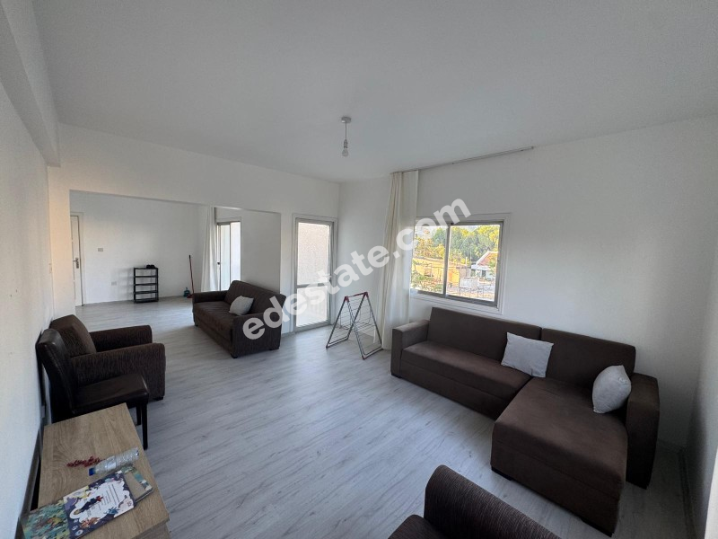 Lefkoşa Yenikent Ziraat Bankası Yanı Satılık 2+1 Daire