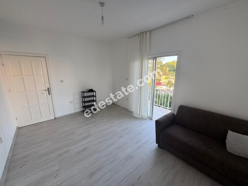 Lefkoşa Yenikent Ziraat Bankası Yanı Satılık 2+1 Daire