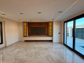 Didim'de 3+1 Havuzlu Otoparklı Teraslı Villa