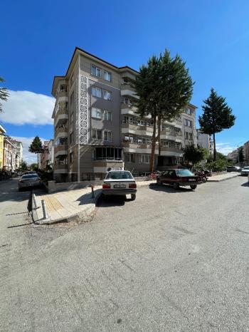 Güvenay - Çorum üçtutlar Mah. 23 Nisan Civarı 3+1 Kiralık Daire
