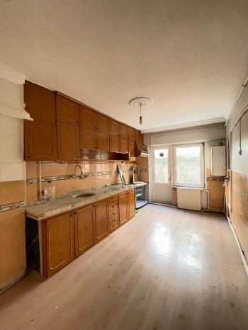 Güvenay - Çorum üçtutlar Mah. 23 Nisan Civarı 3+1 Kiralık Daire