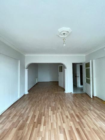 Güvenay - Çorum üçtutlar Mah. 23 Nisan Civarı 3+1 Kiralık Daire