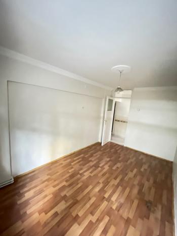Güvenay - Çorum üçtutlar Mah. 23 Nisan Civarı 3+1 Kiralık Daire