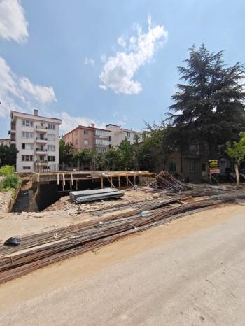 * AFYON ÜÇOK EMLAKTAN GÜVENEVLER MAH 2+1 80M² SATILIK DAİRELER *